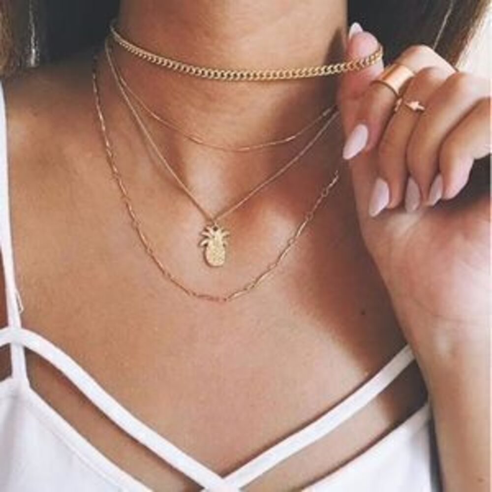 Necklace listing for posh live show